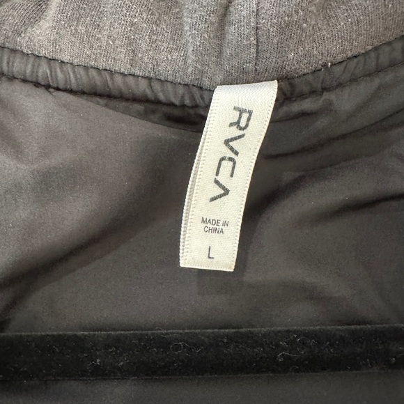 RVCA Black & Gray Puffer Jacket w/ Grey Knit Long Sleeves & Hood Winter Warm L - Picture 12 of 12